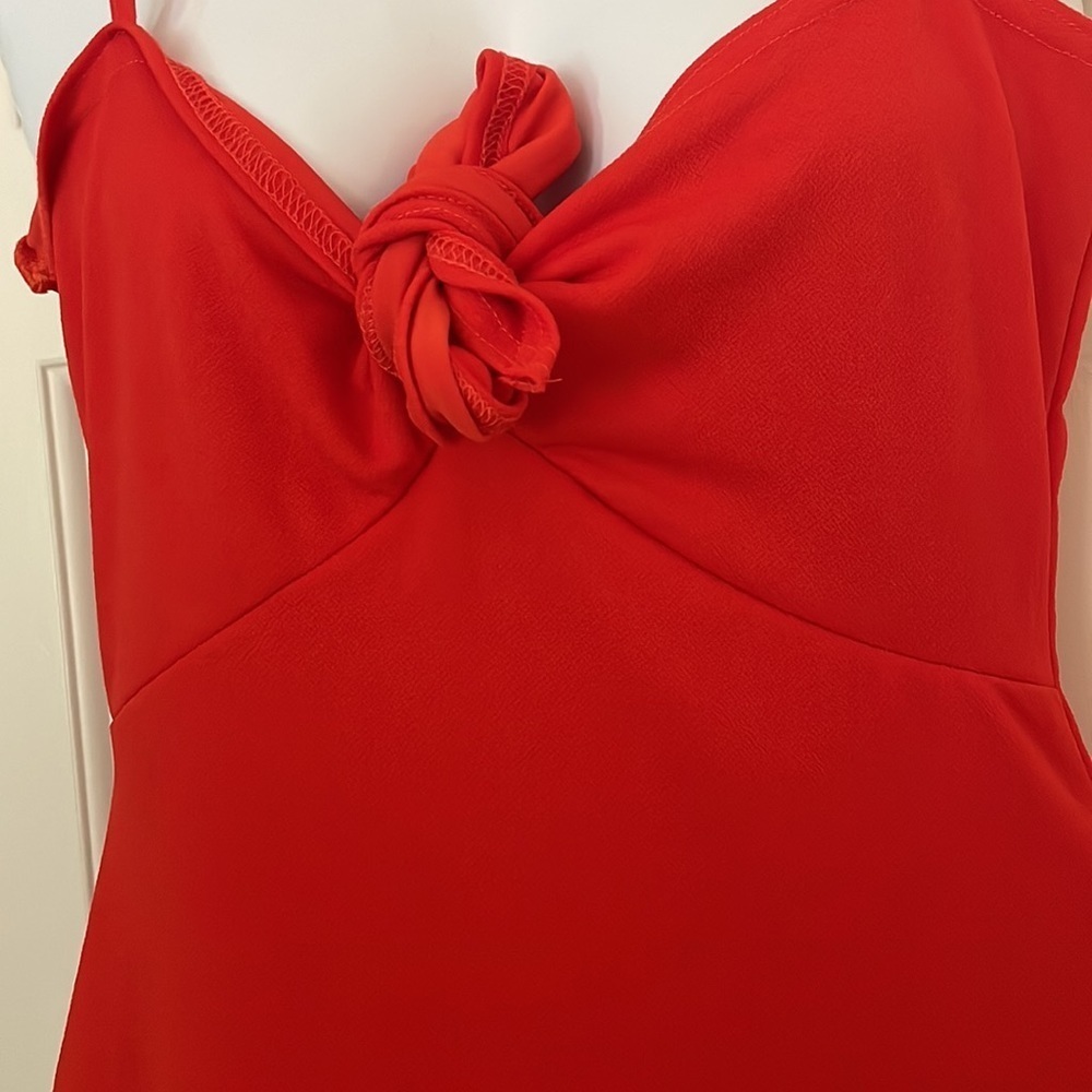 NWT boohoo red front tie knot bodycon scuba midi dress spaghetti straps - Picture 3 of 6